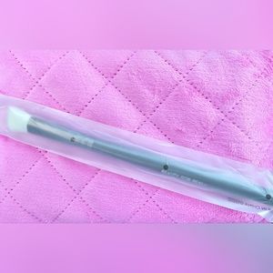 Beauty For Real Concealer Brush (NEW)